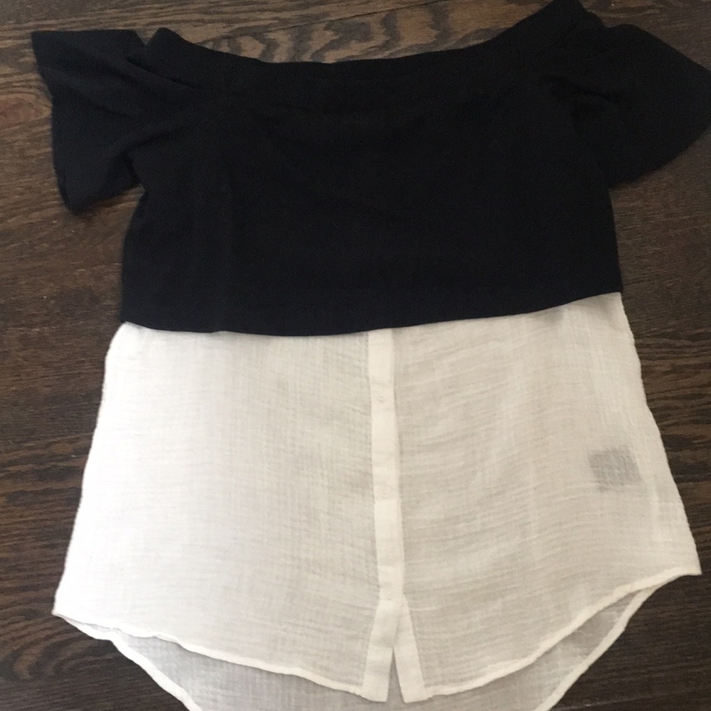 Anthropologie 9-H15 STCL off the shoulder top